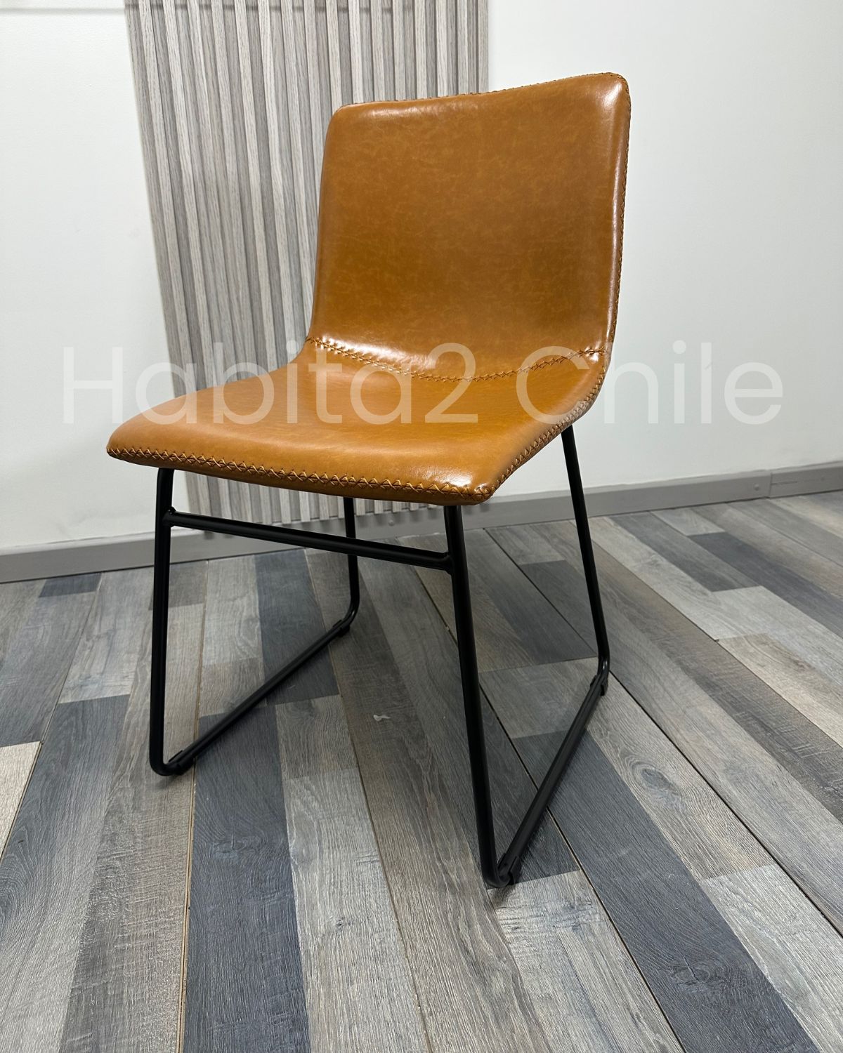 Silla Leah Cuero