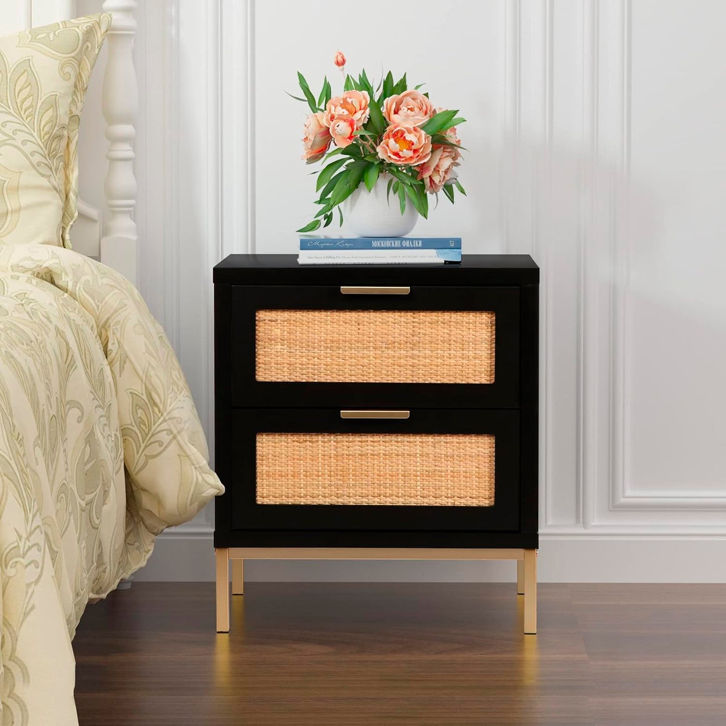 Velador Black Rattan
