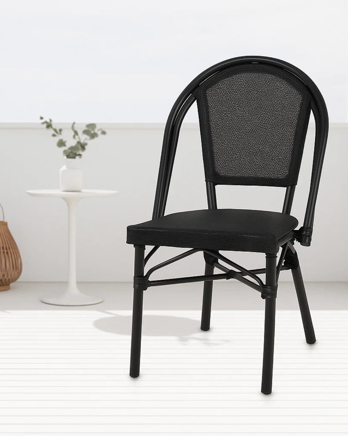 Silla Parisina All Black