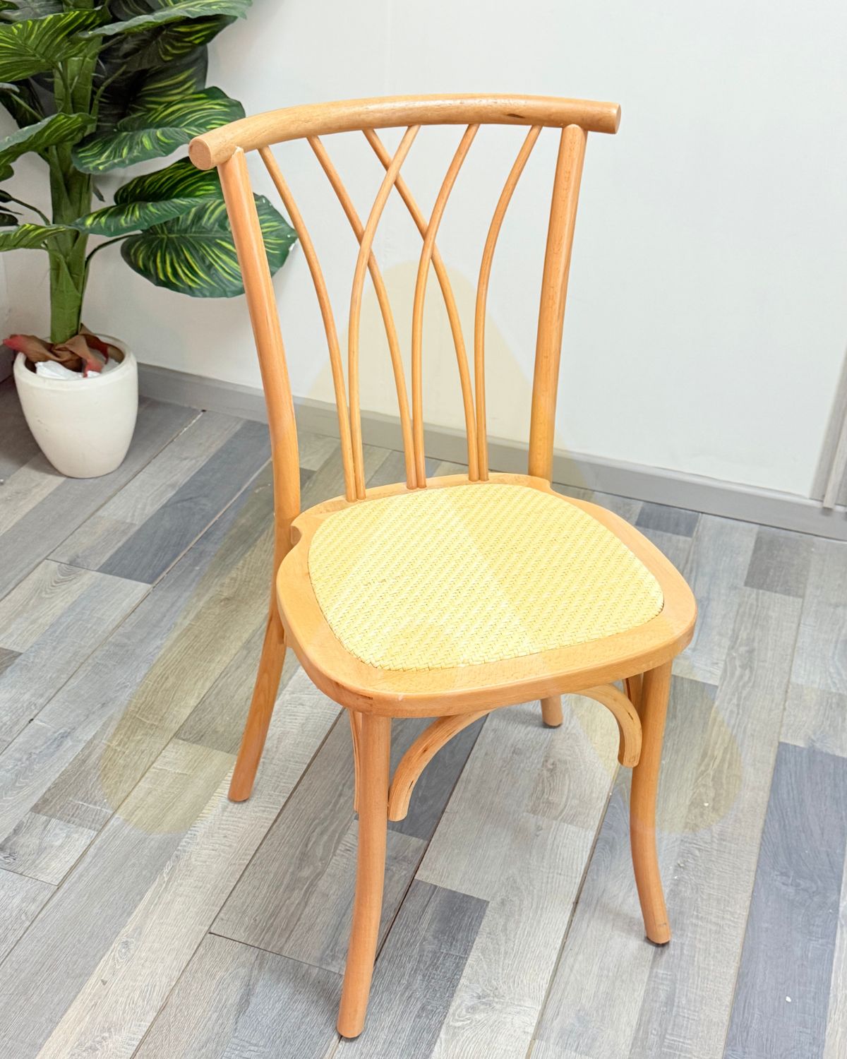 Silla Amelia de Madera