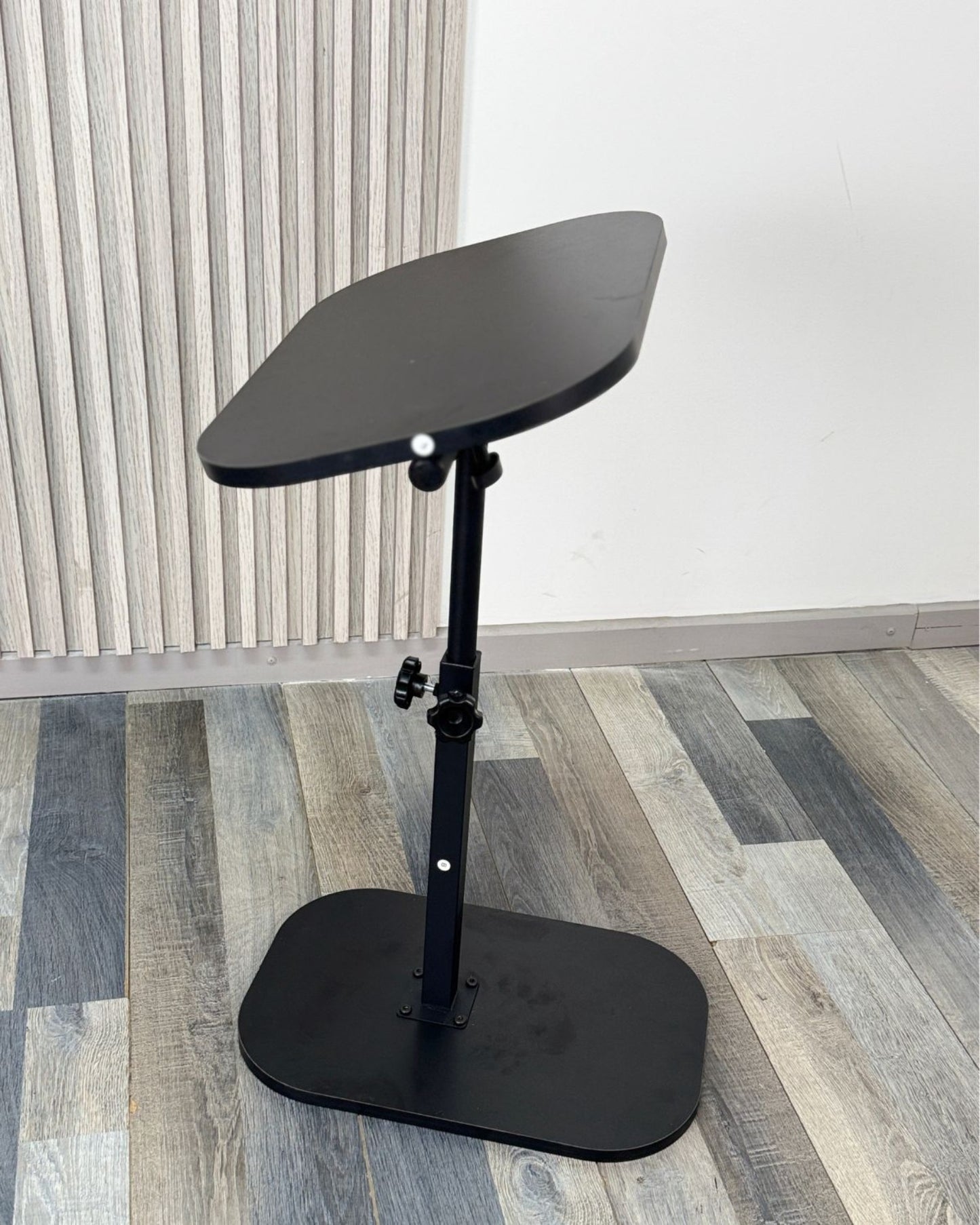 Mesa Nero Lateral Auxiliar