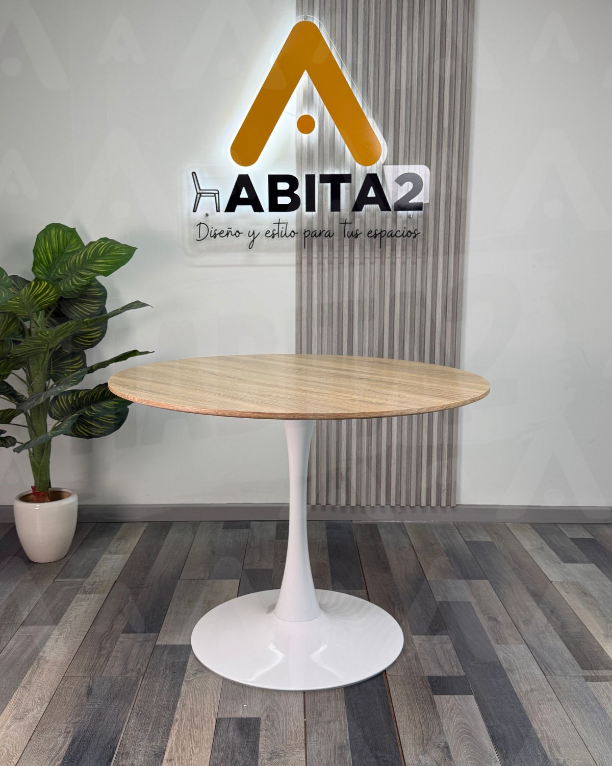 Mesa Tulip Cubierta Madera 80 cm