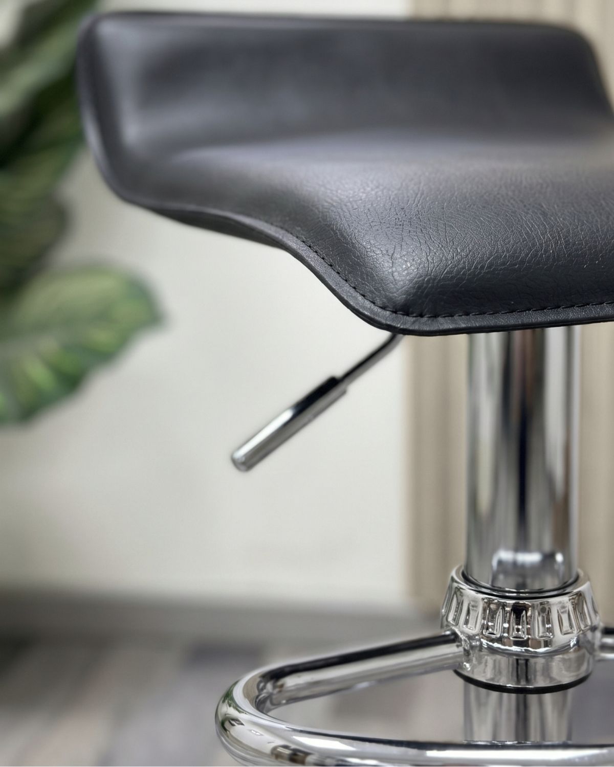 Silla de Bar Belinda (Ajustable)