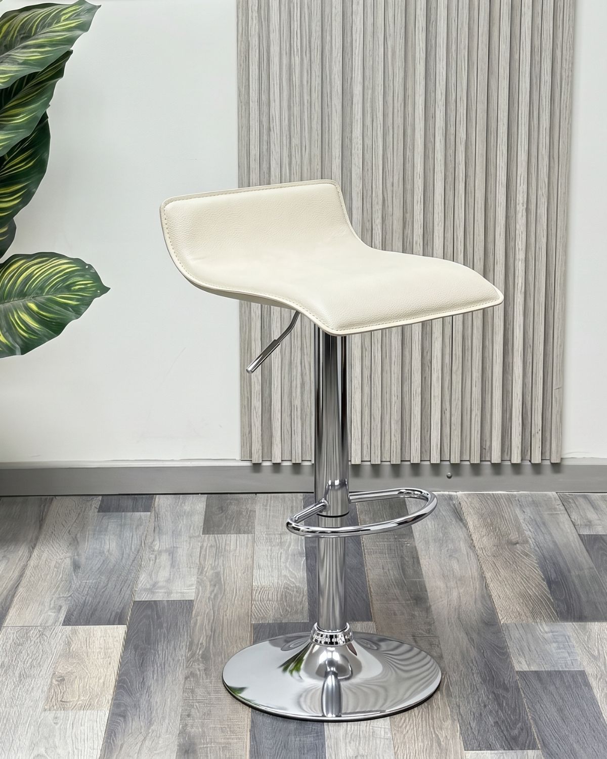 Silla de Bar Belinda (Ajustable)