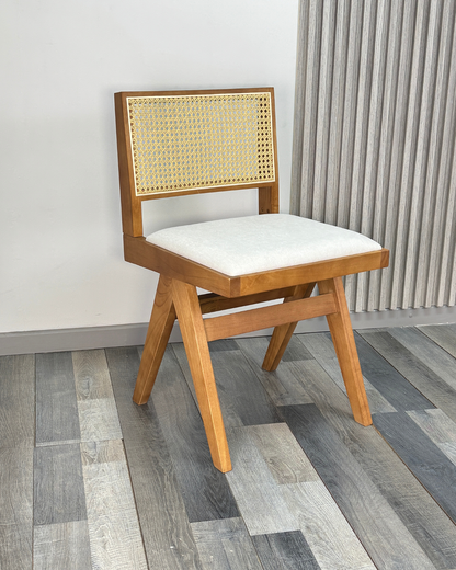 Silla Napi de Madera Acolchada