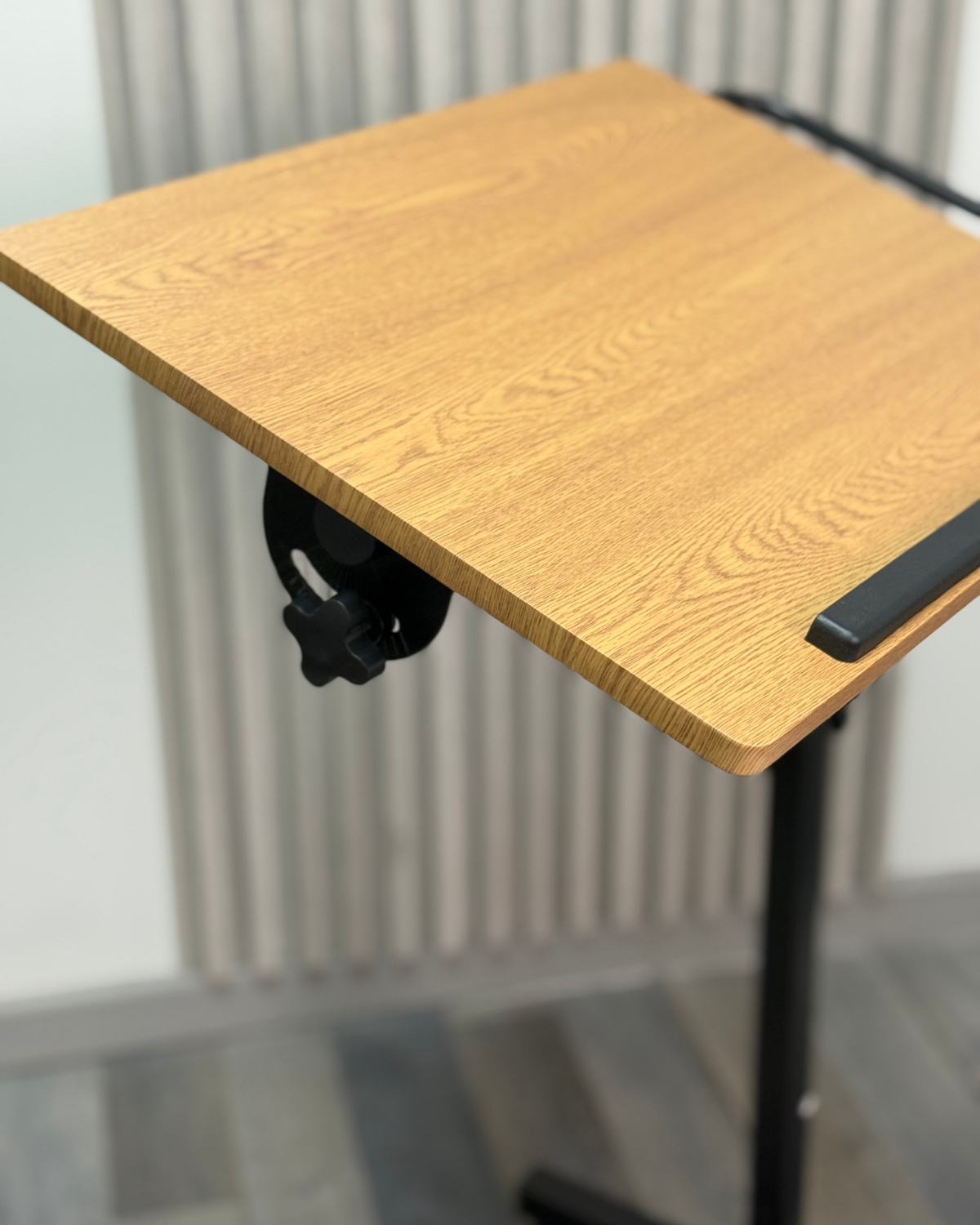 Mesa de trabajo May