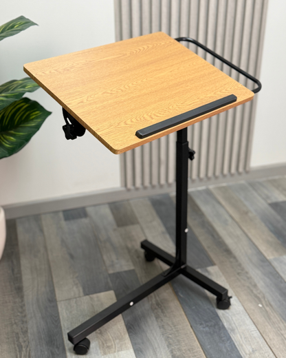 Mesa de trabajo May