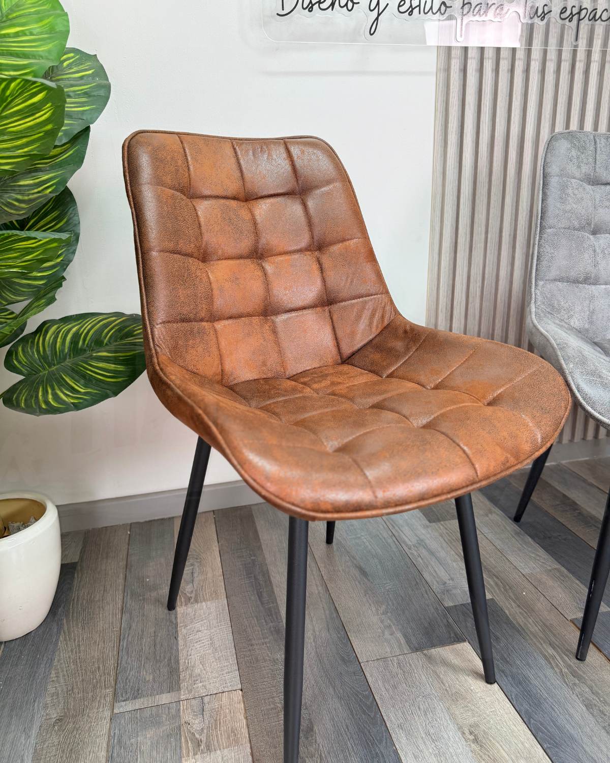 Silla Cuadros Gamuza