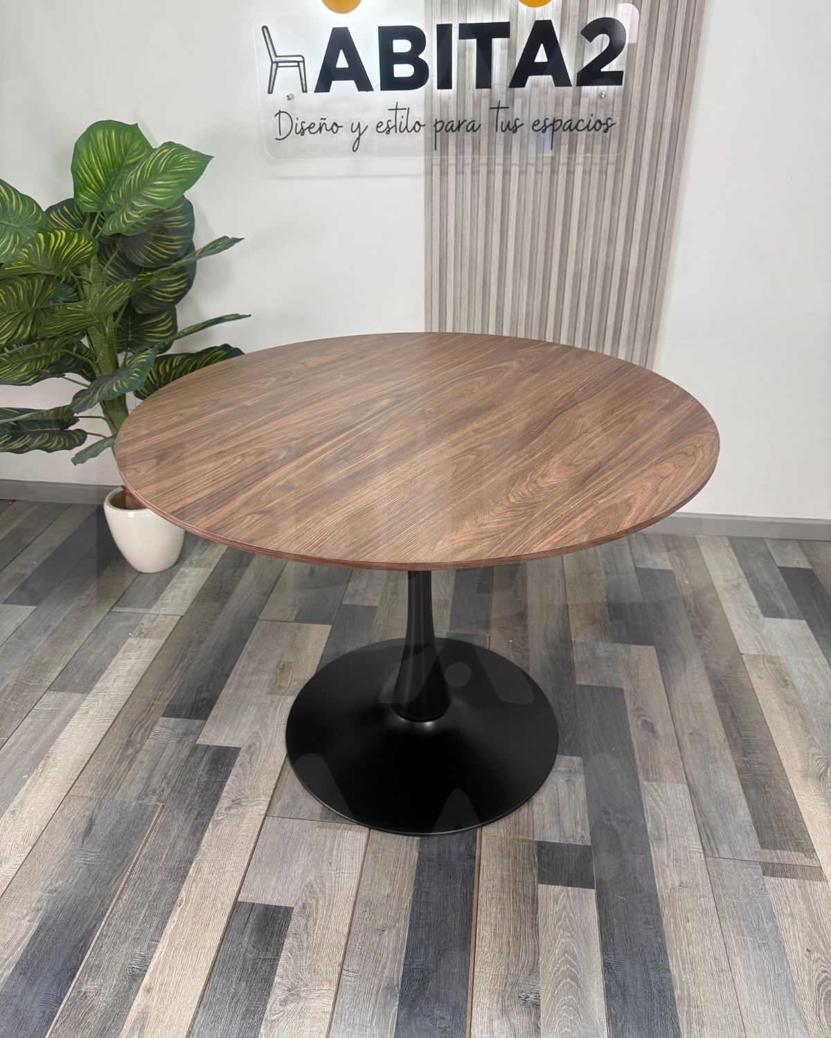 Mesa Tulip Cubierta Madera 100 cm