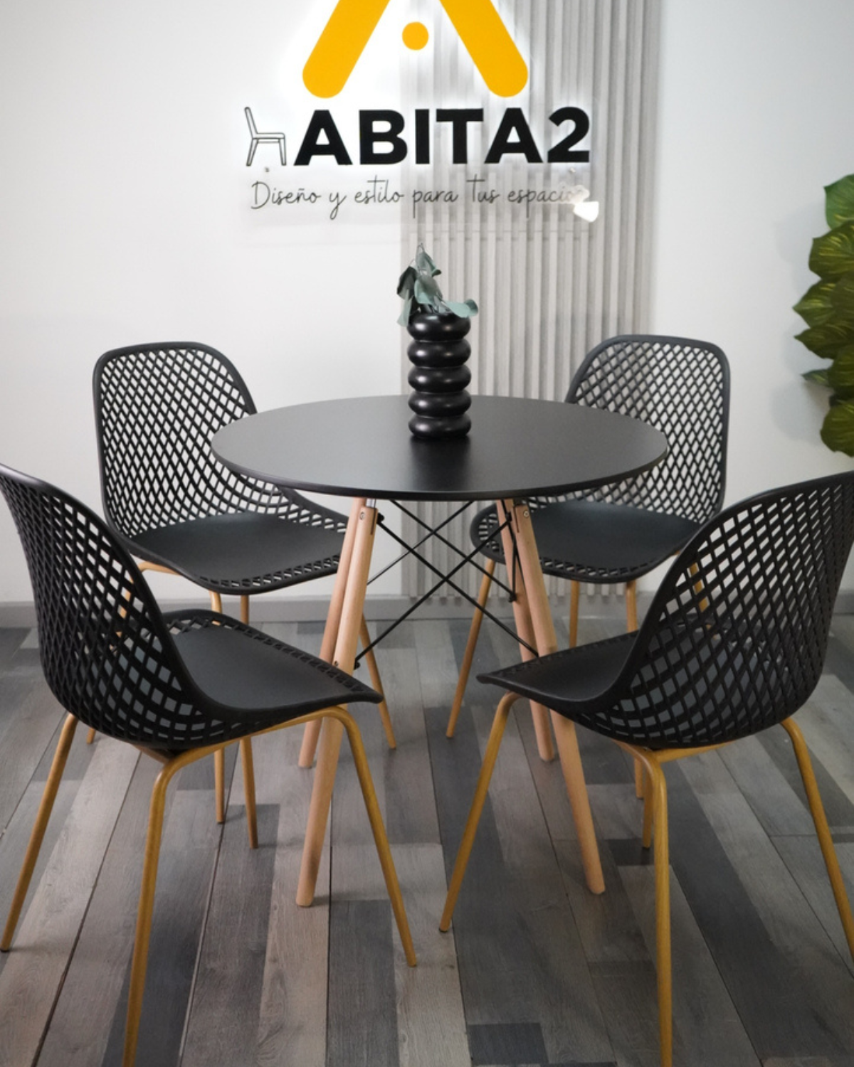 Comedor Panal Eames 80 cm