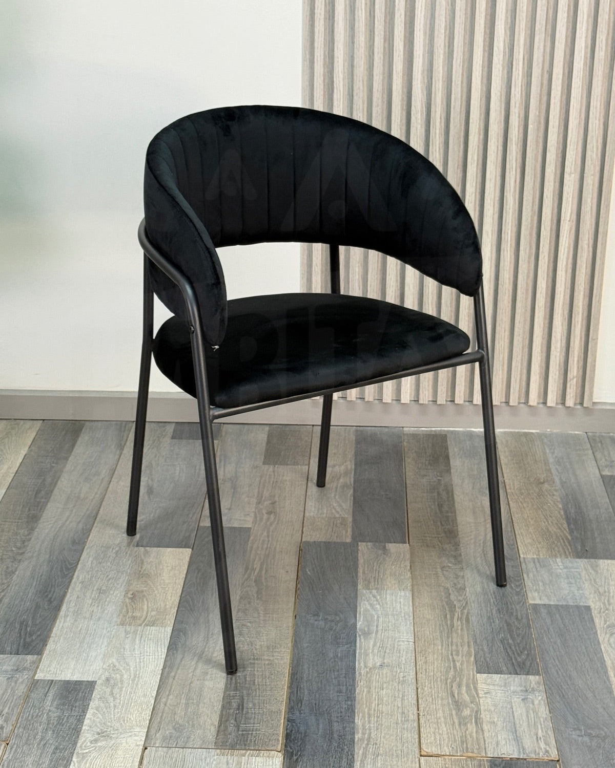Sitial Glam Black