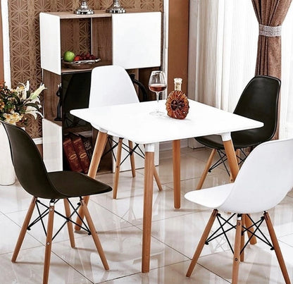 Comedor Eames Cuadrado