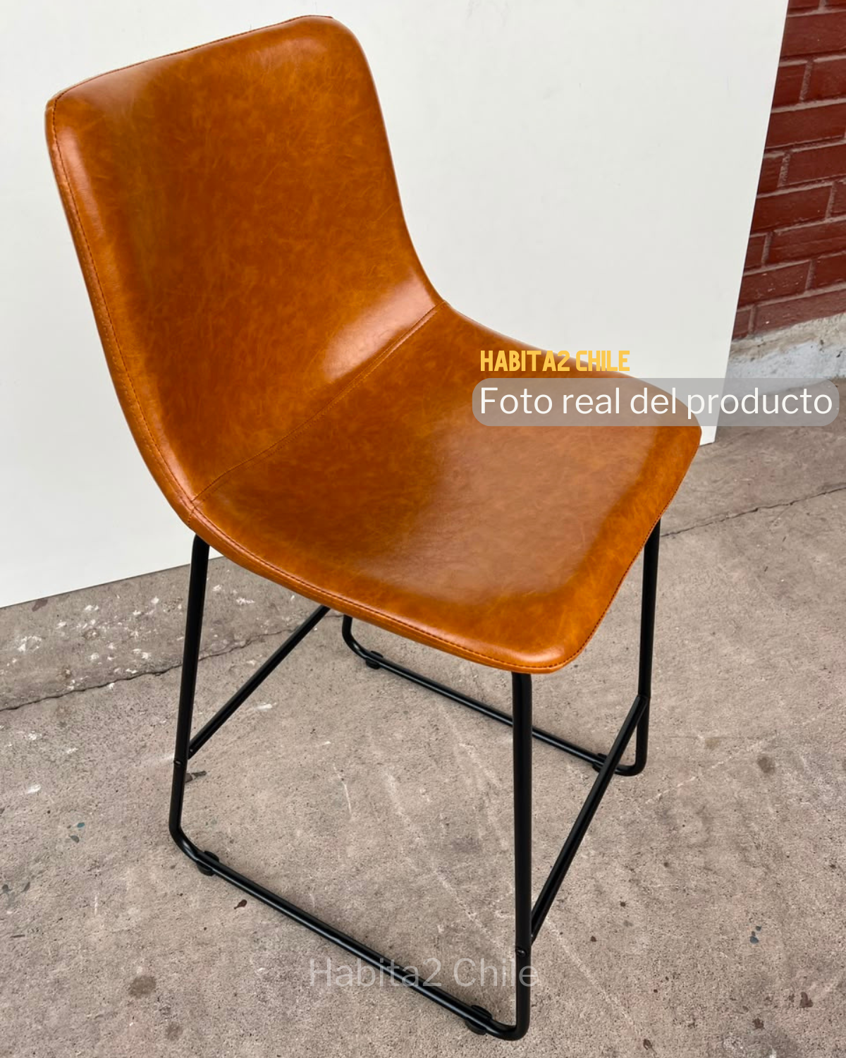 Taburete Leah Cuero 65 cm