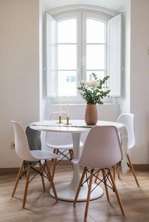 Comedor Tulip Eames