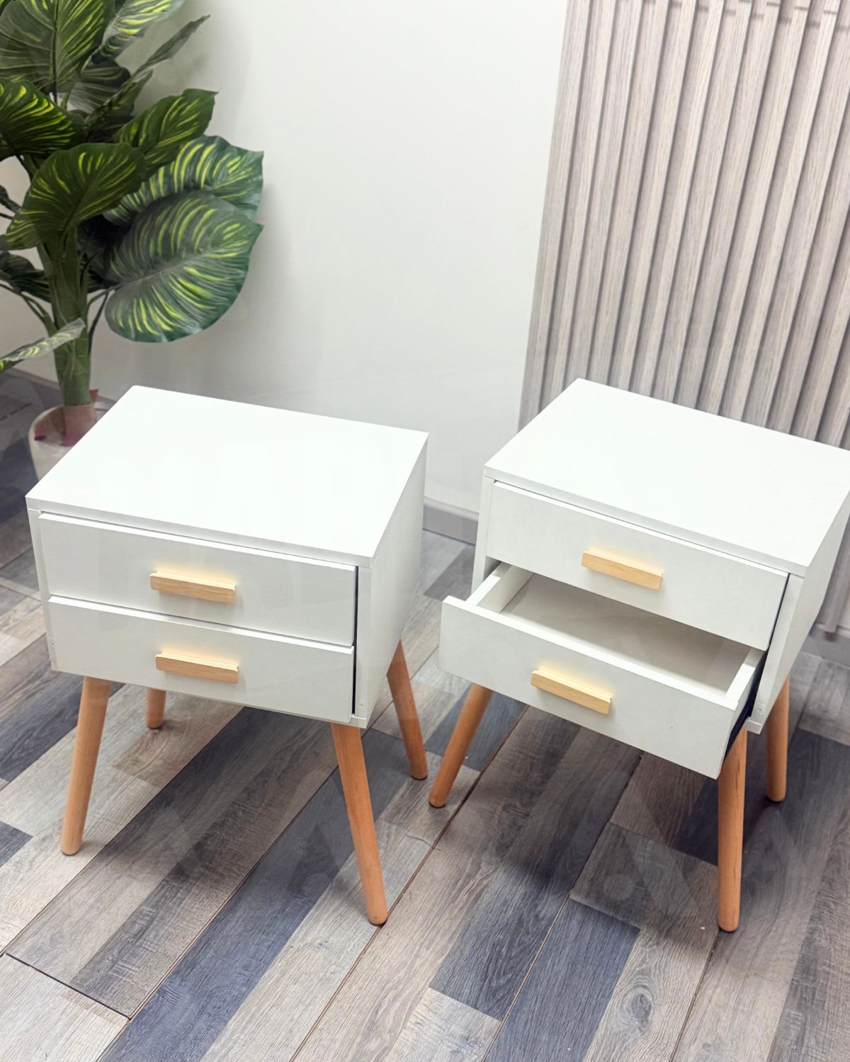 Velador Eames Twin